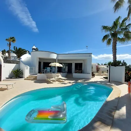 Sol Y Luna Free Heated Pool, Car Not Essential Vila *