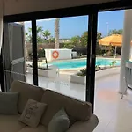 Sol Y Luna - Heated Pool - Bbq - Car Not Essential Willa Playa Blanca (Lanzarote)